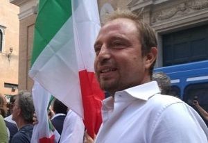 Fabrizio Santori. NOMADI A MAGLIANA, "INTERVENGA L’ESERCITO, STOP INCENDI"